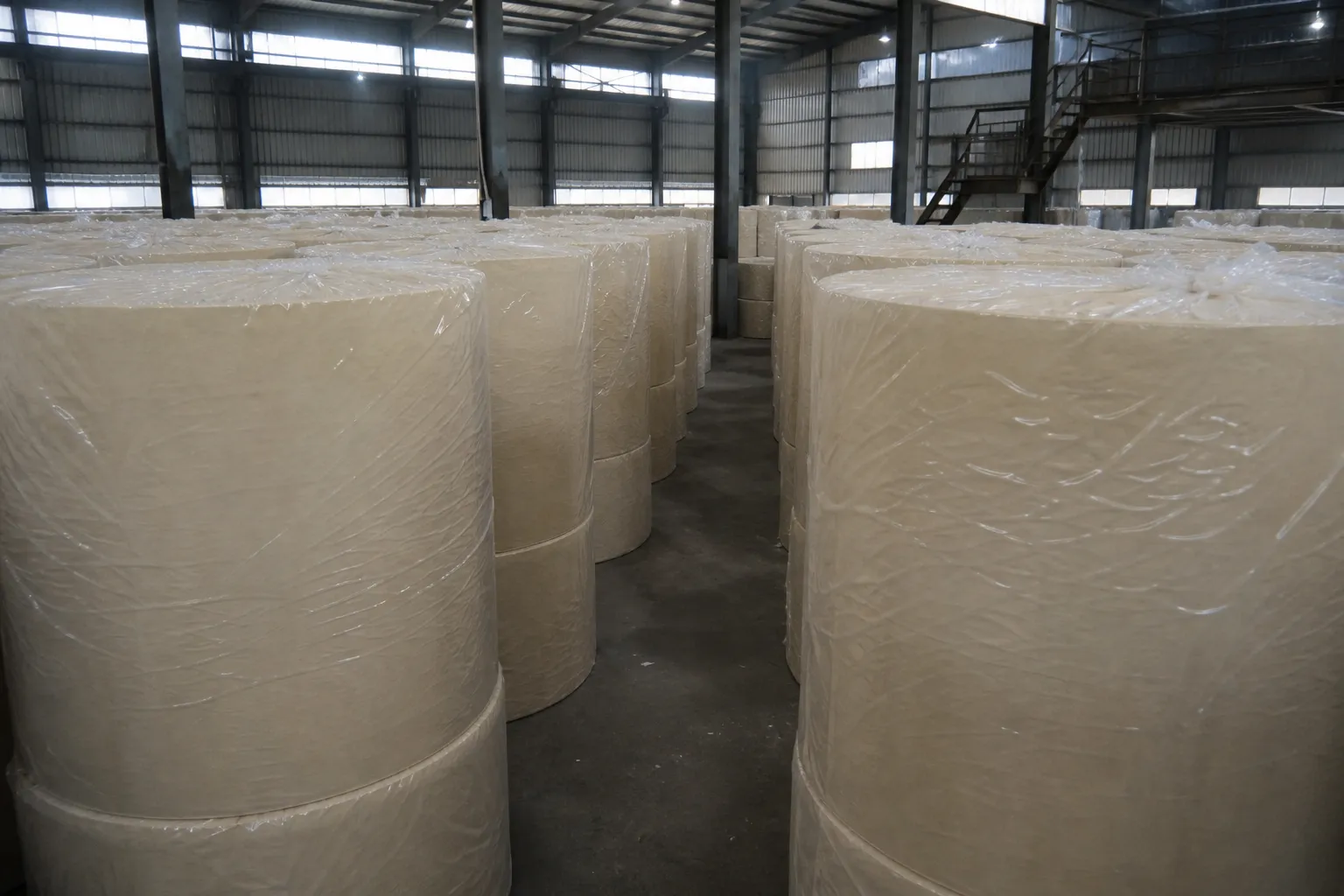 Bamboo kitchen paper jumbo roll for converting