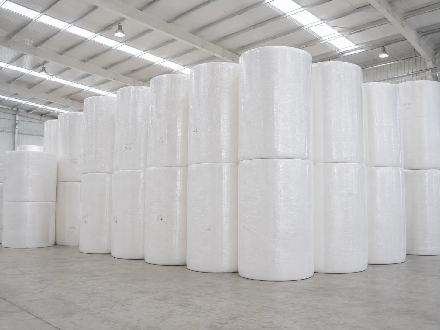 What Is a Tissue Jumbo Roll? Complete Buyer’s Guide