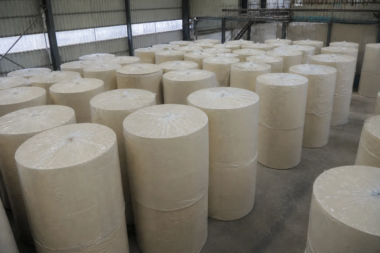 Natural bamboo tissue jumbo roll for napkin converting